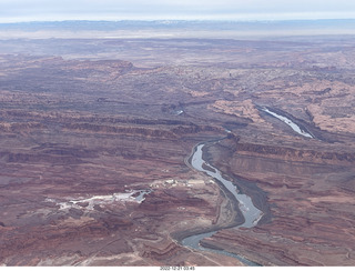 105 a1n. aerial - Canyonlands on Colorado River side