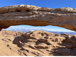 174 a1n. Utah - Canyonlands - Mesa Arch