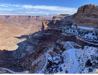 205 a1n. Utah - Canyonlands - Shafer Viewpoint and road
