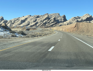 34 a1n. Utah - driving from moab to hanksville - Interstate 70 - San Rafael Reef