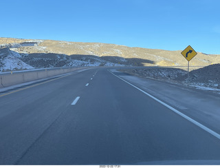 64 a1n. Utah - driving from moab to hanksville - Interstate 70 - San Rafael Reef