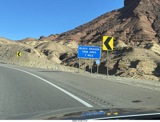 73 a1n. Utah - driving from moab to hanksville - Interstate 70 - San Rafael Reef