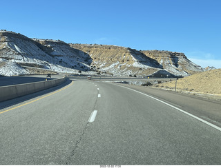 79 a1n. Utah - driving from moab to hanksville - Interstate 70 - San Rafael Reef