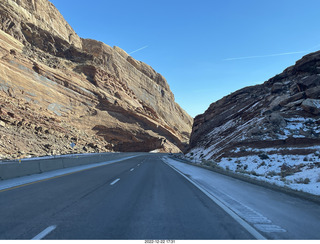 112 a1n. Utah - driving from moab to hanksville - Interstate 70 - San Rafael Reef