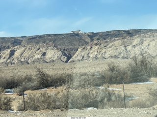 118 a1n. Utah - driving from moab to hanksville - San Rafael Reef