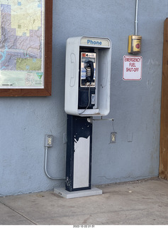 148 a1n. Utah - Hanksville - pay phone