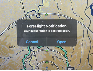 Foreflight Notification - Your subscription is expiring soon.