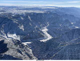 185 a1n. aerial - canyonlands - Green River, Desolation Canyon, Book Cliffs