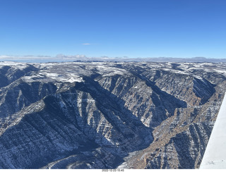 192 a1n. aerial - canyonlands - Green River, Desolation Canyon, Book Cliffs