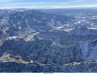 206 a1n. aerial - canyonlands - Green River, Desolation Canyon, Book Cliffs