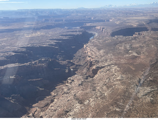 17 a1n. aerial - near Canyonlands Field (CNY)