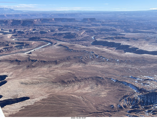 37 a1n. aerial - Canyonlands (Green River side)