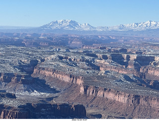 42 a1n. aerial - Canyonlands (Green River side)
