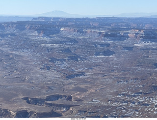 46 a1n. aerial - Canyonlands (Green River side)