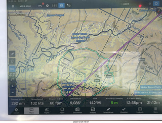 Foreflight map with glide range