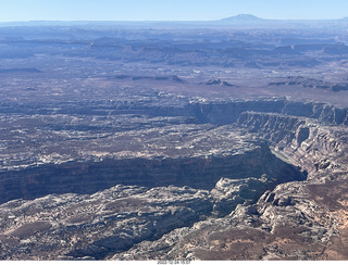 92 a1n. aerial - Cataract Canyon