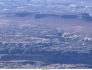 94 a1n. aerial - Cataract Canyon