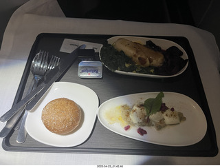 1 a1s. PER-AKL in-flight meal