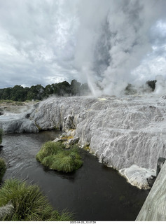 116 a1s. New Zealand - Thermal Hot Springs - Te Puia - steam and geyser