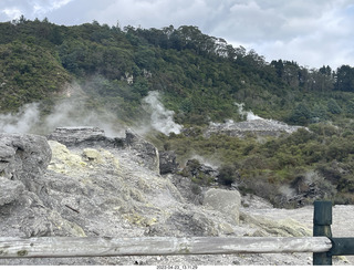 136 a1s. New Zealand - Thermal Hot Springs - Te Puia - steam and geyser