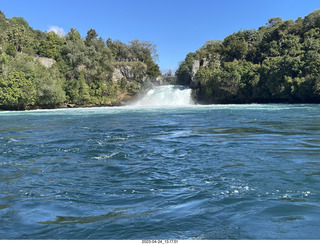77 a1s. New Zealand - Huka Falls River Cruise + waterfall