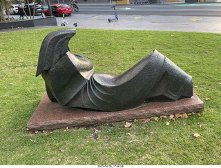 306 a1s. New Zealand - Auckland - sculpture