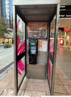 313 a1s. New Zealand - Auckland - pay phone