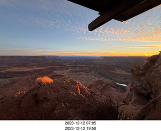 261 a20. Utah - Dead Horse Point - sunset