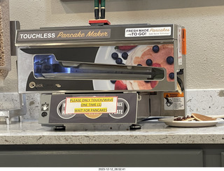 Aarchway hotel breakfast - pancake machine