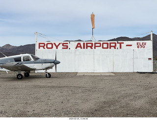Amboy - Roy's airstrip - N8377W