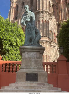 San Miguel de Allende  - church statue