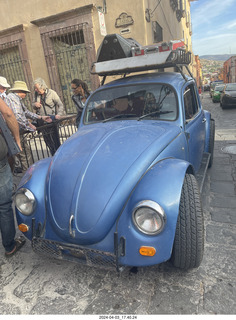 111 a24. San Miguel de Allende  - VW beetle