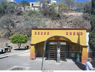 36 a24. Guanajuato - pay-nine-pesos restroom