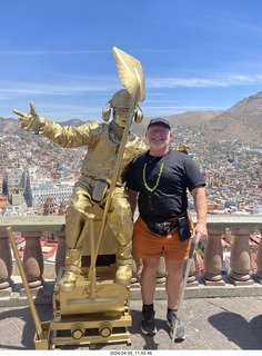 Guanajuato - city view plaza with gold man + Adam