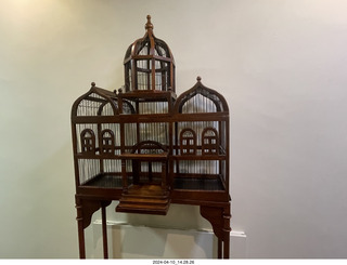 birdcage in lounge