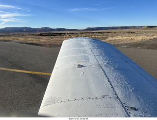 Utah - Canyonlands Field (CNY) - getting started - frost on the wing