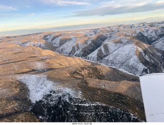 96 a2c. aerial - Utah - Book Cliffs