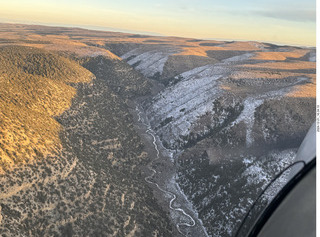 98 a2c. aerial - Utah - Book Cliffs