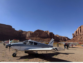 Monument Valley (UT25) - tying down N8377W