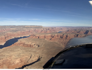 43 a2q. aerial - Arizona - Page to Nokai Dome