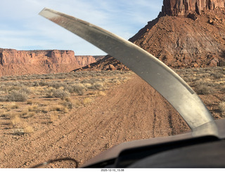 200 a2q. Utah - aerial - Happy Canyon landing with prop