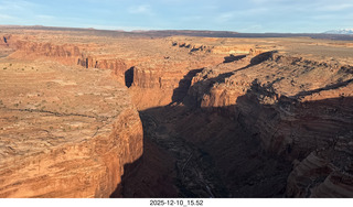 285 a2q. aerial - Utah - backcountry flying - Mineral Canyon