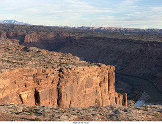 334 a2q. aerial - Utah - backcountry flying - Mineral Canyon