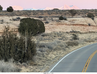532 a2q. Utah - drive from canyonlands to moab