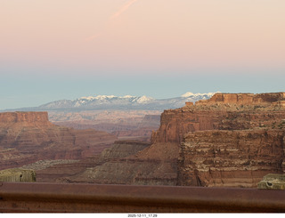566 a2q. Utah - Canyonlands National Park drive back to Moab