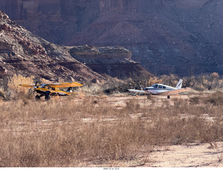 50 a2q. Utah - Mineral Canyon airstrip - NII8WY and N8377W