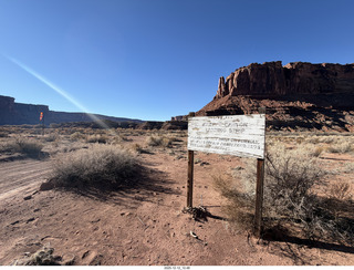 79 a2q. Utah - Mineral Canyon sign