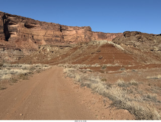 87 a2q. Utah - Mineral Canyon hike