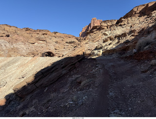 118 a2q. Utah - Mineral Canyon hike