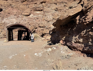 149 a2q. Utah - Mineral Canyon hike - buildings
